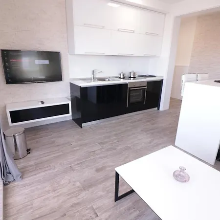 Apartments & Rooms Danivan Pool Villas B Novalja Room photo