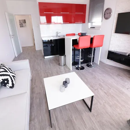 Apartments & Rooms Danivan Pool Villas B Novalja Room photo