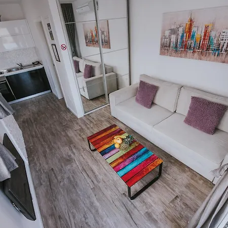 Apartments & Rooms Danivan Pool Villas B Novalja Room photo