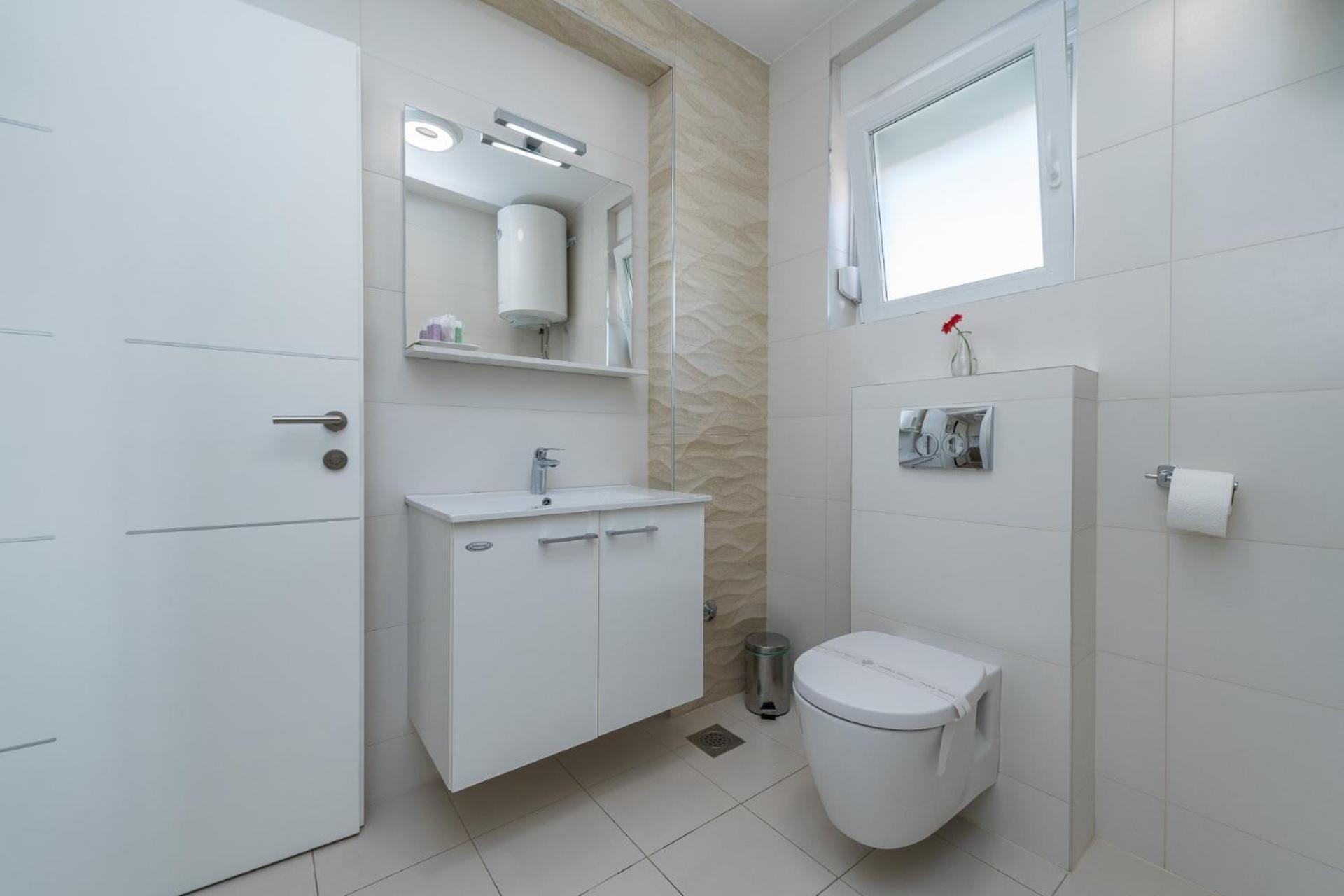 & Danivan Pool B Apartment *